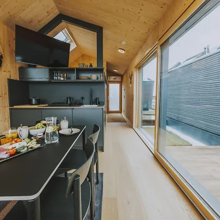 Tinysky-resort